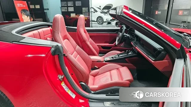 Porsche 911(992) id 3366461 из Кореи 20