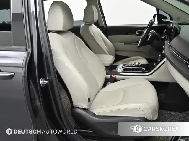 Kia Carnival 4th generation id 3592375 из Кореи 20