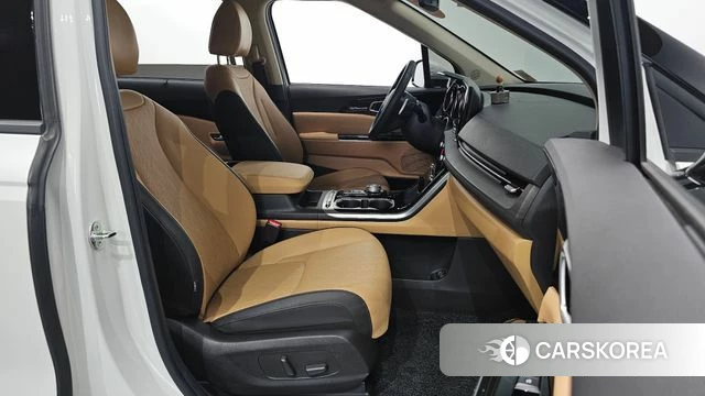 Kia Carnival 4th generation id 4630860 из Кореи 20