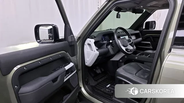 Land Rover Defender (L663) id 3630999 из Кореи 20