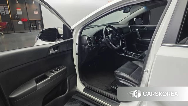 Kia Sportage The Bold id 4849159 из Кореи 32