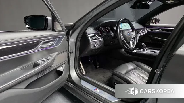 BMW 7 Series (G11) id 3308042 из Кореи 20