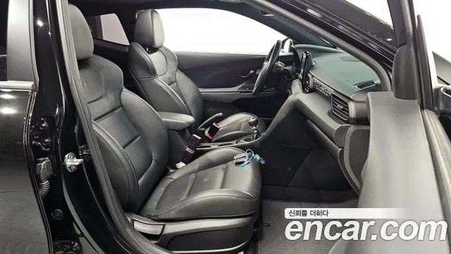 Hyundai Veloster (JS) id 2907098 из Кореи 20