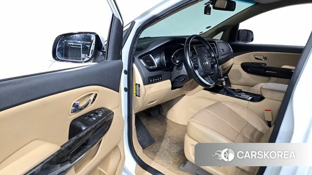 Kia The New Carnival id 4746639 из Кореи 20