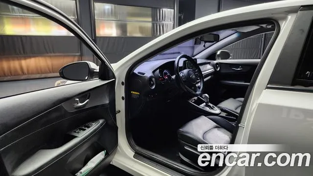 Kia Come New K3 id 2827449 из Кореи 20