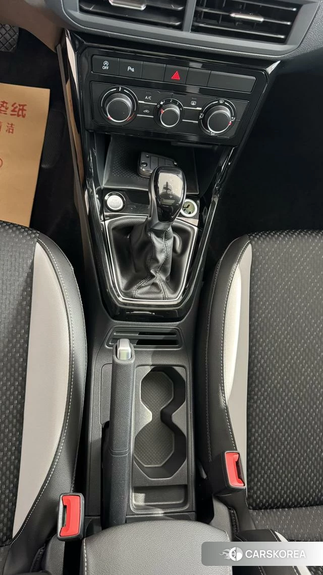 Volkswagen Exploring the shadow id 4265691 из Китая 19