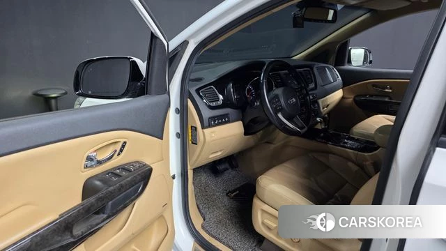 Kia The New Carnival id 4232588 из Кореи 37