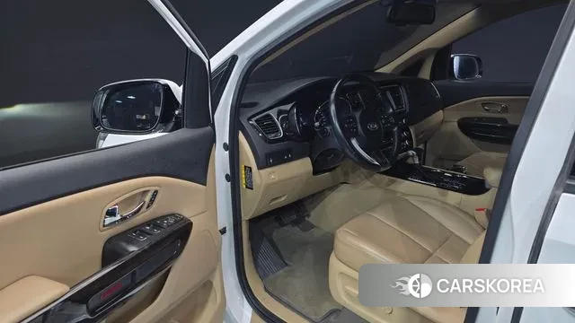 Kia The New Carnival id 3742432 из Кореи 20