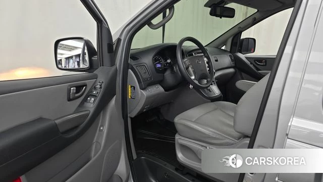 Hyundai The New Grand Starex id 4446501 из Кореи 30