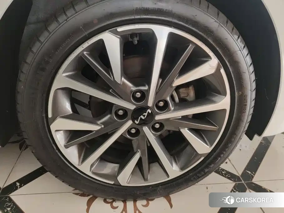 Kia K3 id 4674524 из Китая 16