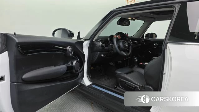 Mini Cooper id 4329971 из Кореи 30