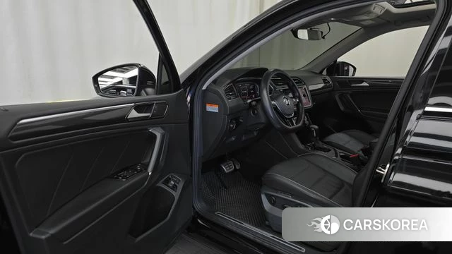 Volkswagen Tiguan Allspace id 4769810 из Кореи 32
