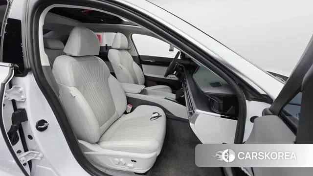 Hyundai Grandeur (GN7) id 3347845 из Кореи 20