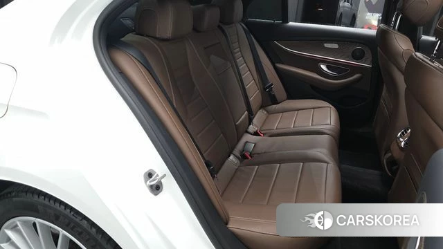 Mercedes-Benz E-Class W213 id 3812560 из Кореи 20