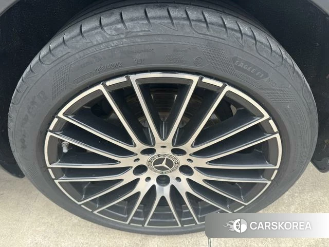 Mercedes-Benz Class C id 4279377 из Китая 13