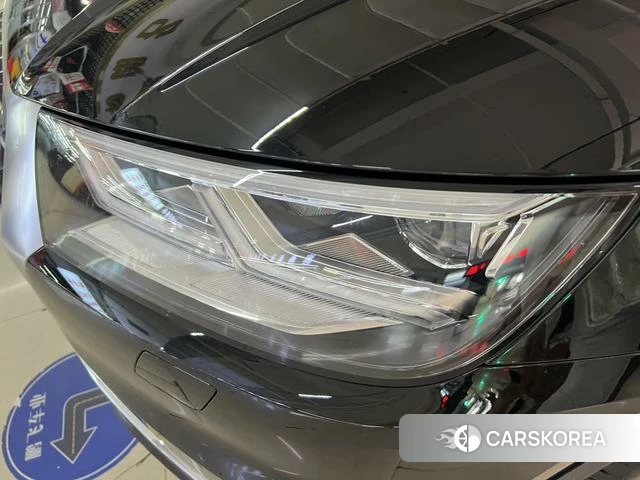 Audi Q5L id 4253770 из Китая 24