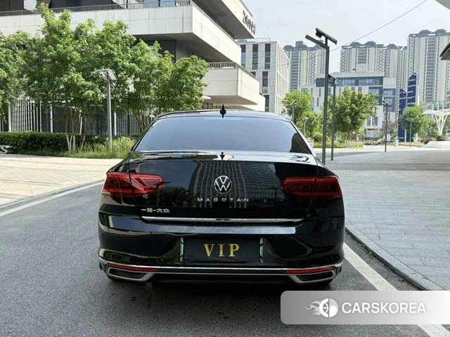 Volkswagen Magotan PHEV id 4329116 из Китая 12