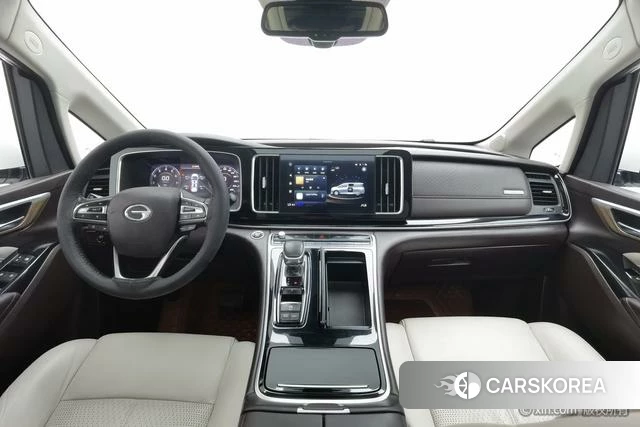 GAC Trumpchi Trumpchi M8 id 4210484 из Китая 24