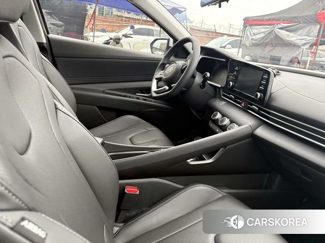 Hyundai Elantra id 4278966 из Китая 11