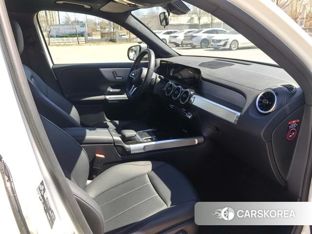 Mercedes-Benz GLB id 4256466 из Китая 14