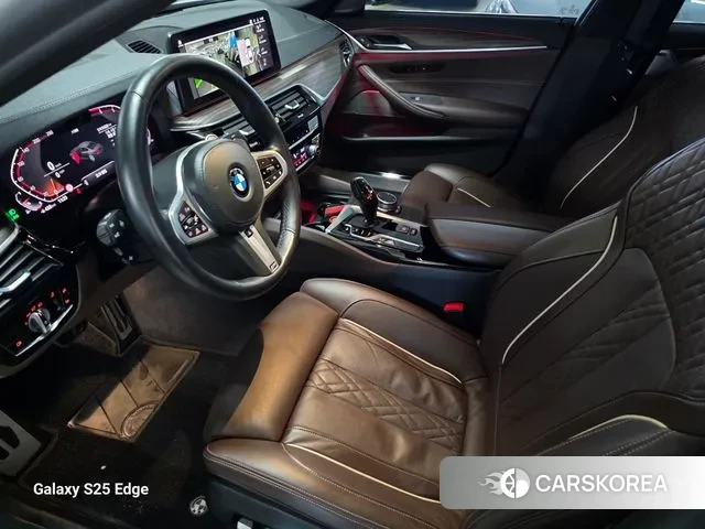 BMW 5 Series (G30) id 3601225 из Кореи 19