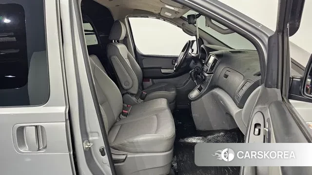 Hyundai The New Grand Starex id 3474898 из Кореи 20