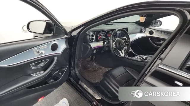 Mercedes-Benz E-Class W213 id 3621809 из Кореи 20
