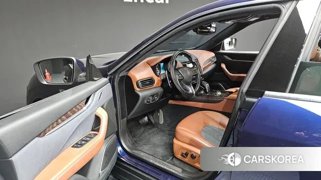 Maserati Levante id 3556960 из Кореи 20