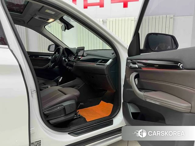 BMW X1 id 4333488 из Китая 23