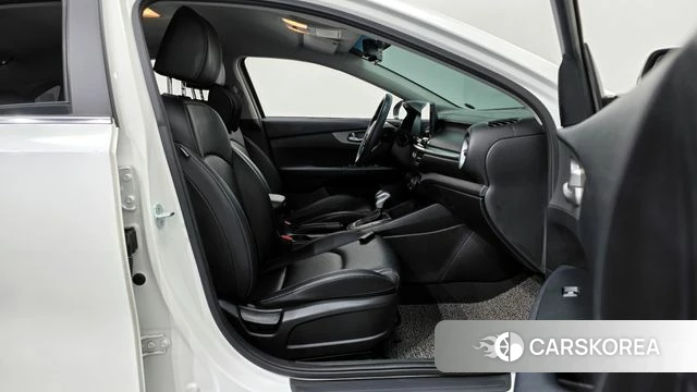 Kia Come New K3 id 3833507 из Кореи 20