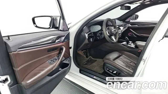 BMW 5 Series (G30) id 2876369 из Кореи 20