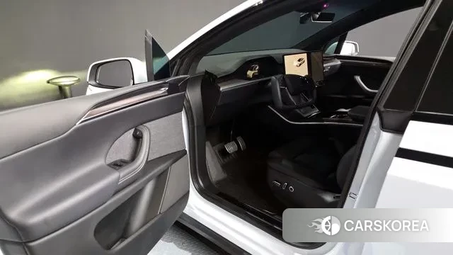 Tesla Model X id 3031701 из Кореи 20