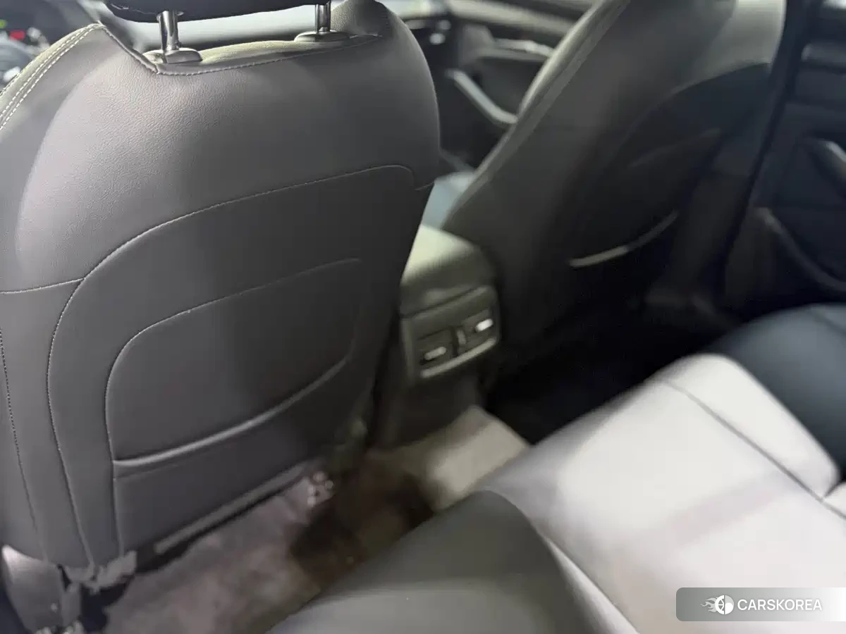 Mazda 3 id 4664577 из Китая 15