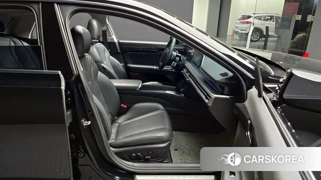 Hyundai Grandeur (GN7) id 3042964 из Кореи 20