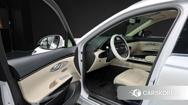 Genesis GV70 id 3852289 из Кореи 20