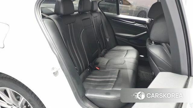 BMW 5 Series (G30) id 4780787 из Кореи 33
