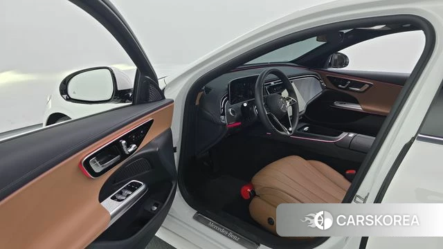 Mercedes-Benz E-Class W214 id 4897709 из Кореи 31