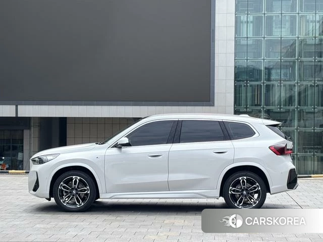 BMW X1 id 4380435 из Китая 16