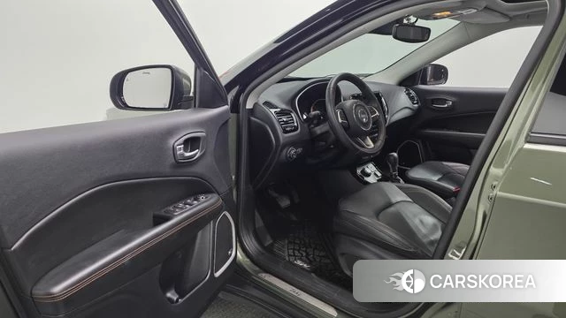 Jeep Compass 2nd Generation id 4245759 из Кореи 28