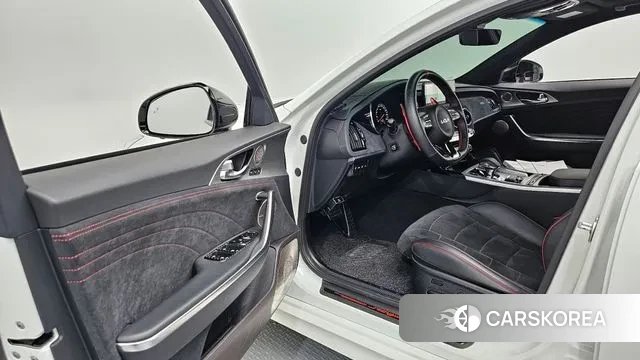 Kia Stinger Meister id 3670726 из Кореи 20