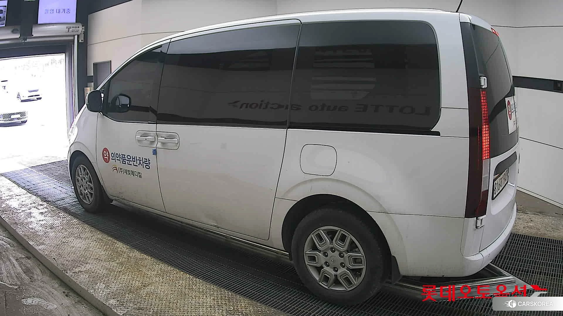 Hyundai Staria id 3875763 из Кореи 38