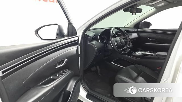 Hyundai Tucson (NX4) id 4899309 из Кореи 31
