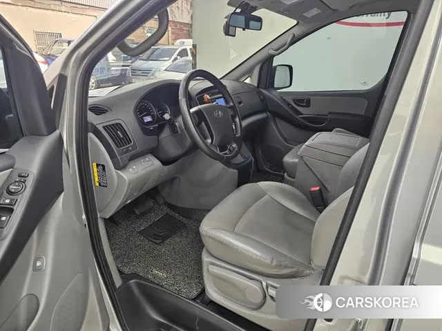 Hyundai The New Grand Starex id 3402328 из Кореи 17