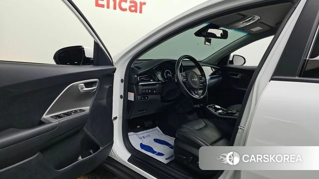 Kia Niro Plus id 4768615 из Кореи 31