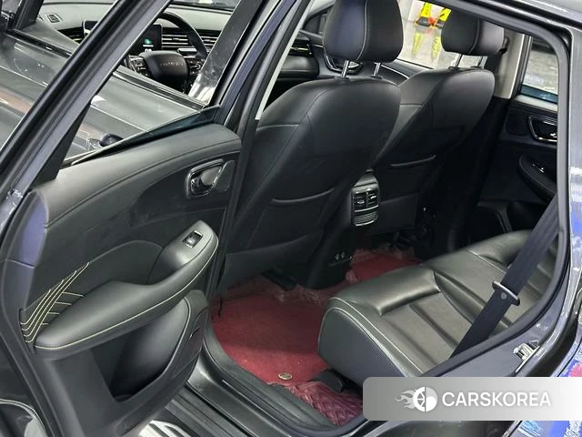 Roewe RX5 id 4210028 из Китая 25
