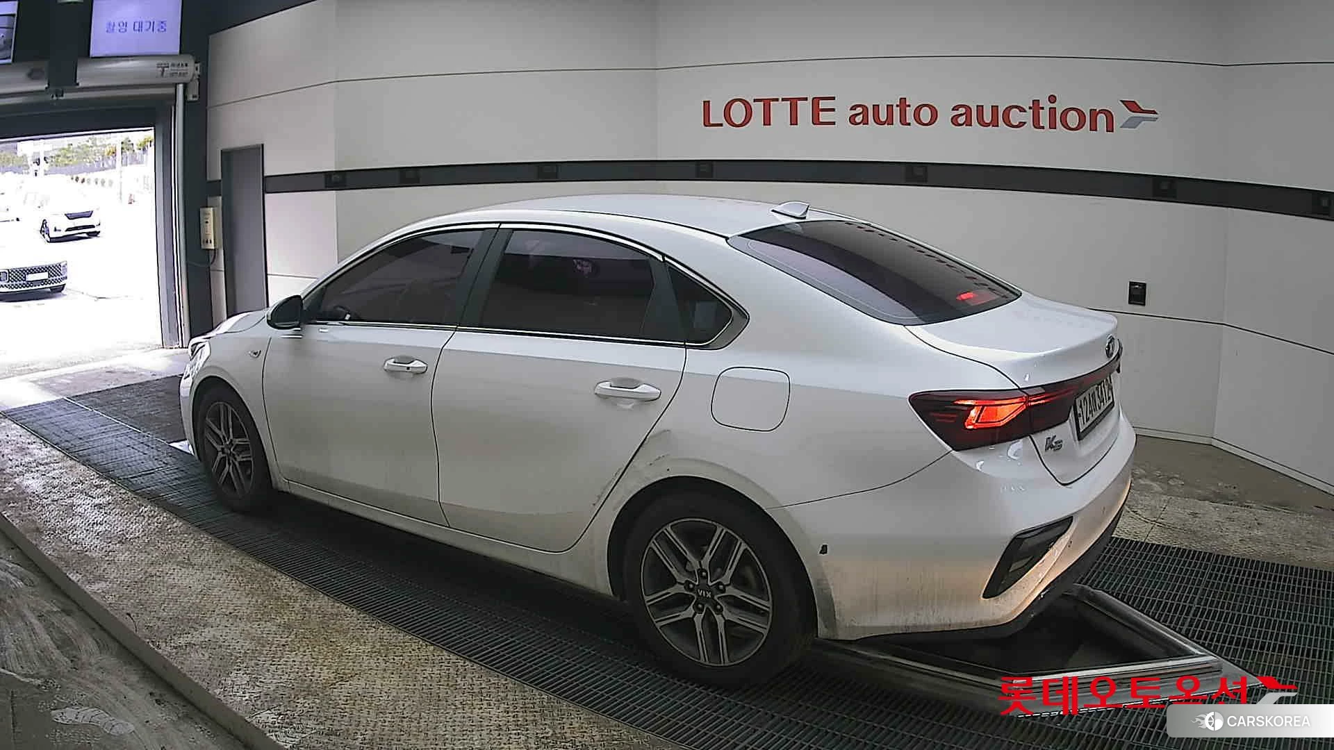 Kia K3 id 3875780 из Кореи 37