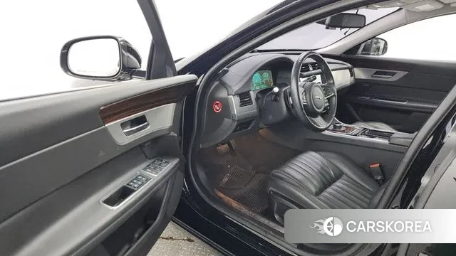 Jaguar XF (X260) id 3009442 из Кореи 20