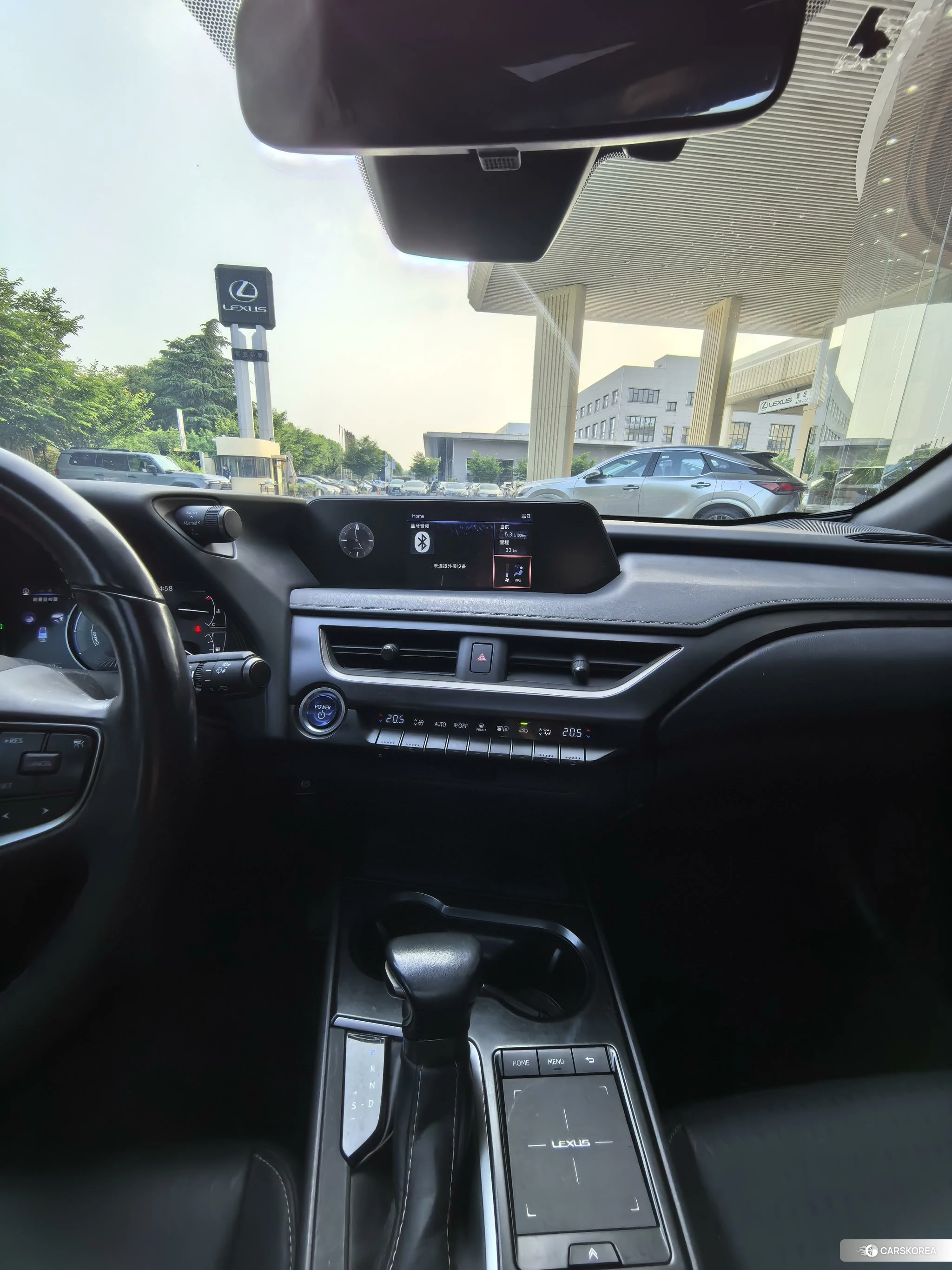 Lexus UX id 4440982 из Китая 17