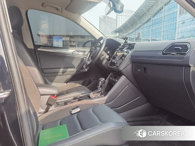 Volkswagen Tiguan L id 4272041 из Китая 12