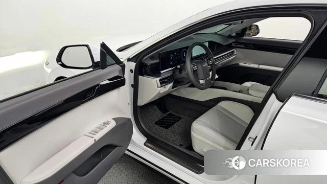 Hyundai Grandeur Hybrid (GN7) id 3831259 из Кореи 20